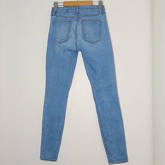 GAP 1969 Women's Light Blue Denim Mid Rise Stretch True Skinny Jeans Size 26 - Picture 2 of 11